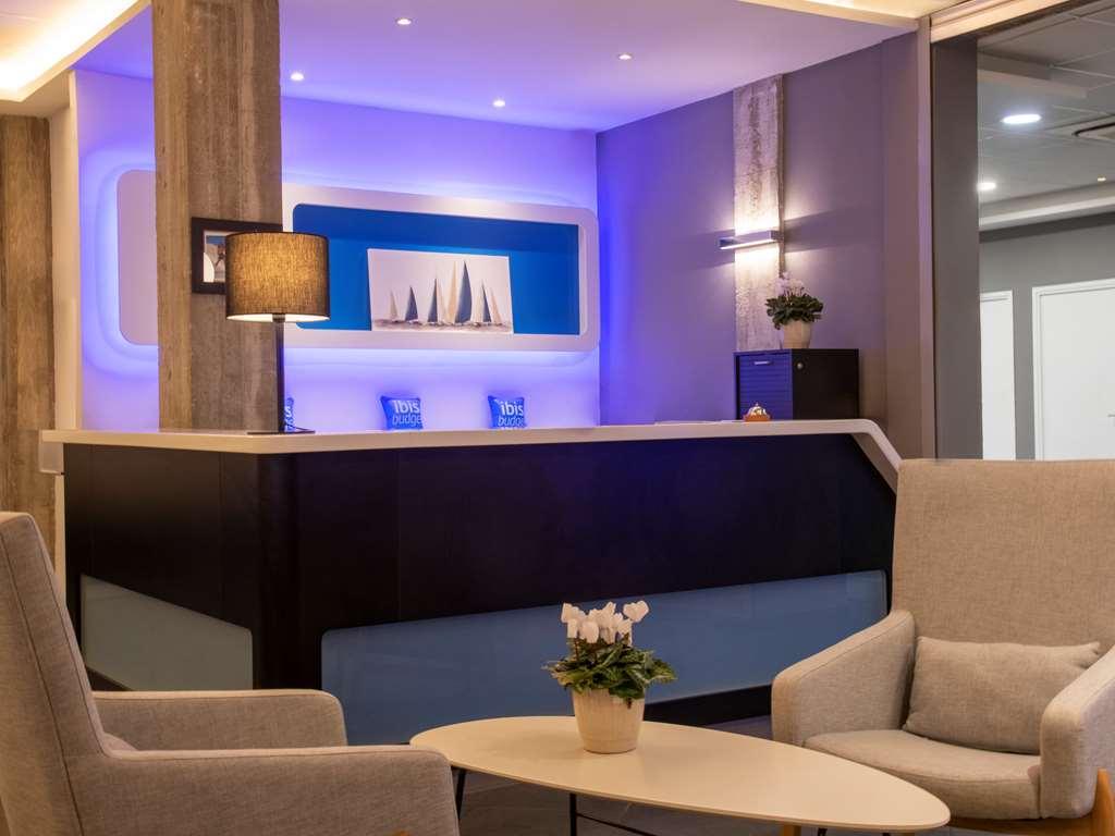 Ibis Budget Ajaccio Bagian luar foto