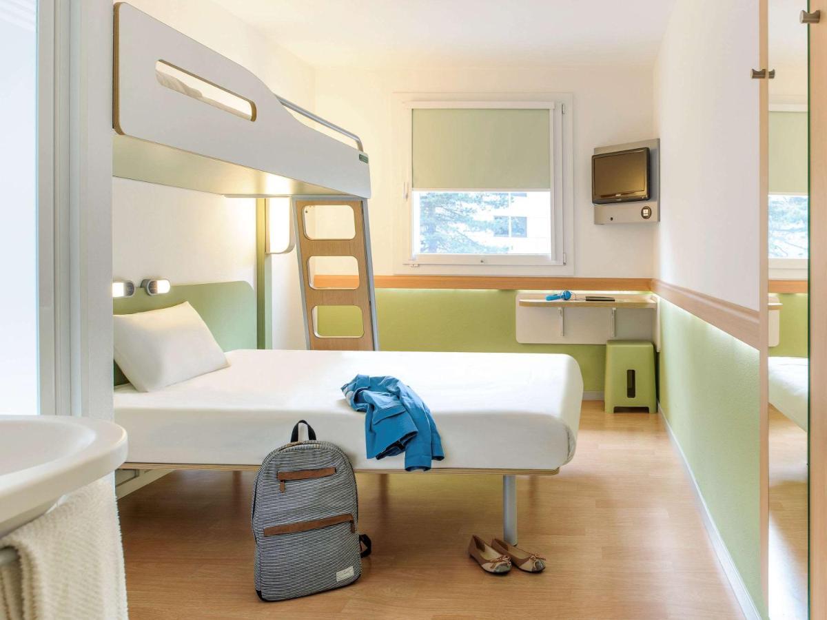 Ibis Budget Ajaccio Bagian luar foto